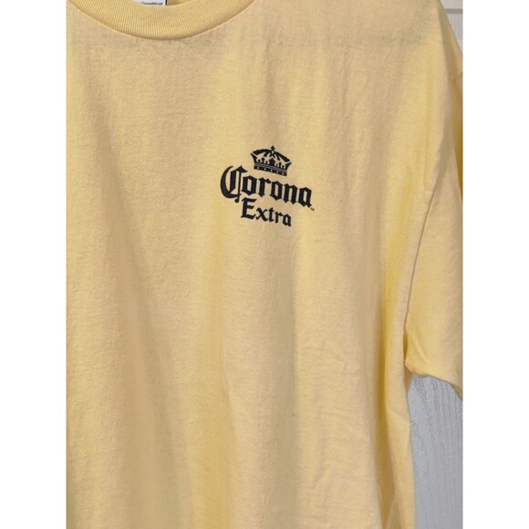 Corona Extra Beach Scene Tee Shirt Yellow, Size Large, Made In Canada. - Picture 4 of 8